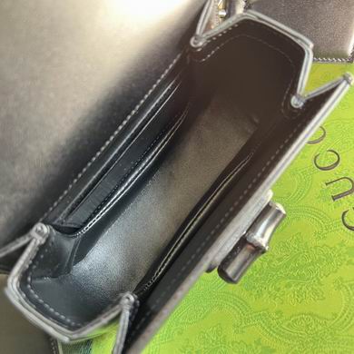 686864 17X12X7.5cm MP 6 (9)