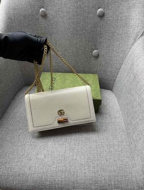 696817 19X11X5cm DF (15)