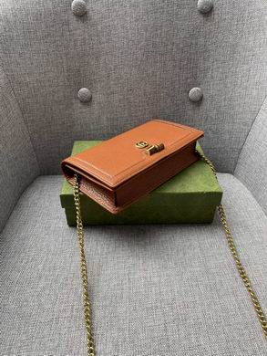 696817 19X11X5cm DF (31)