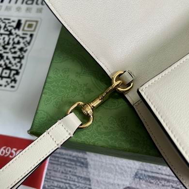 698630 22X13X5cm MP 3色 (18)