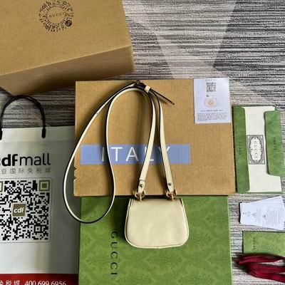 698635 11.5X9X3CM MP (3)