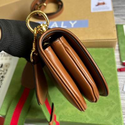 698643 22X13X5.5CM MP (16)