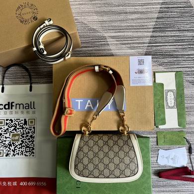 698643 22X13X5.5cm MP 2色 (11)