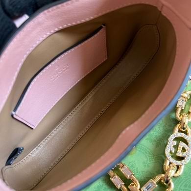 699651 19X13X3cm MP 3 (9)