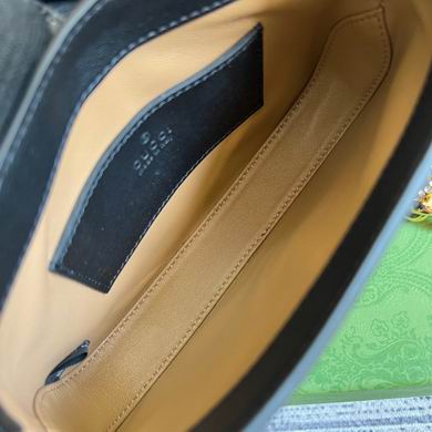 699651 19X13X3cm MP 4 (9)