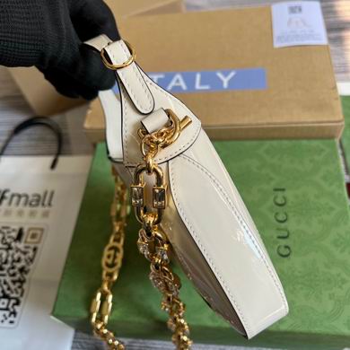 699651 19X13X3cm MP 5 (3)