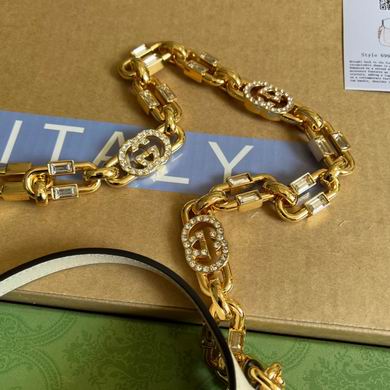 699651 19X13X3cm MP 5 (7)