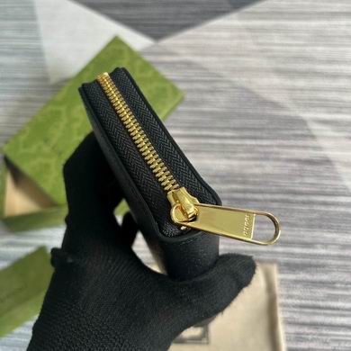 700484 19.5X11X3cm MP (3)