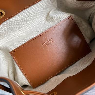 702101 22X22X7cm MP 2 (9)