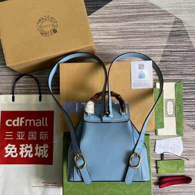 702101 22X22X7cm MP 3 (2)