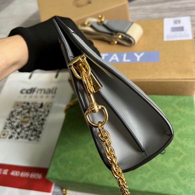 702200 26X17.5X8cm MP4 (2)