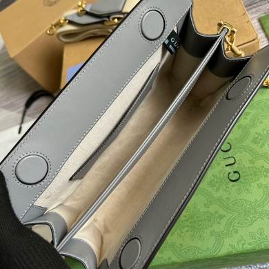 702200 26X17.5X8cm MP4 (8)