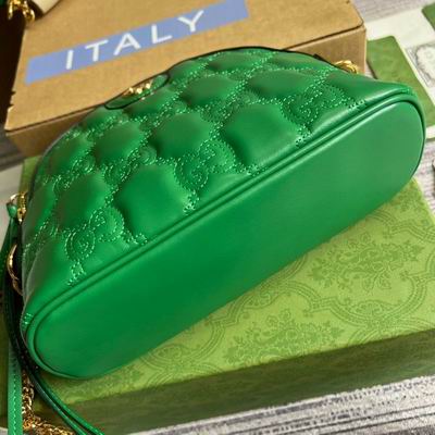 702229 23.5X19X8CM MP (33)