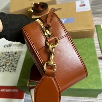 702234 21.5X17X7.5CM MP (20)