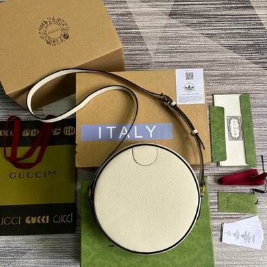 702626 22X22X7cm MP (20)