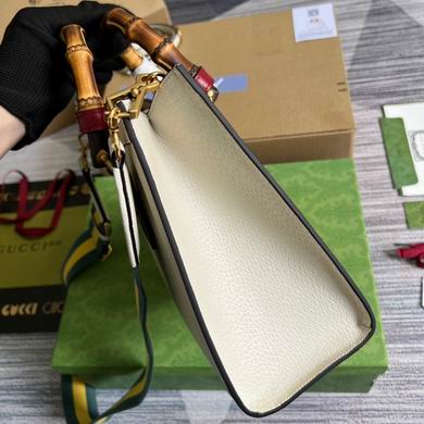 702721 27X24X11cm MP 7 (3)