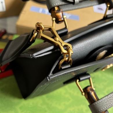 702721 27X24X11cm MP 8 (7)