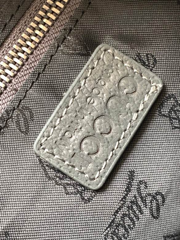 7032-5 19X6X22cm XM (9)