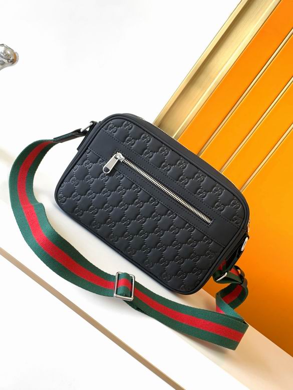 7041-4 28X19X6.5cm WP 2