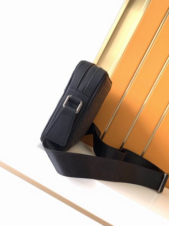 7053-5 25X18X5cm WP 1