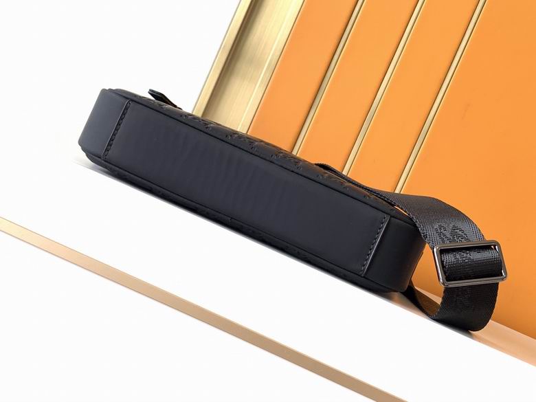 7053-5 25X18X5cm WP 3