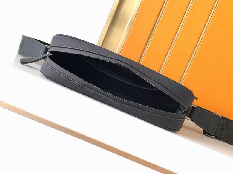 7053-5 25X18X5cm WP 8