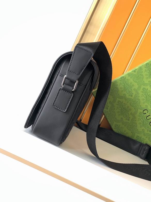 7055-4 26X20X6cm WP 1