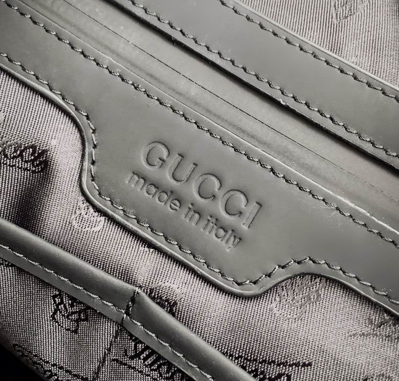 7056-1 36X28X8cm WP 8