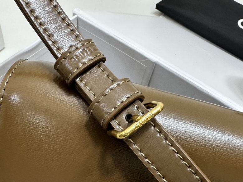 712 18.5cm YG 9色 61