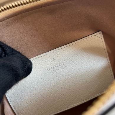 715775 20X16X8.5cm MP 4色 (34)