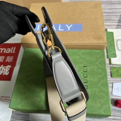 723776 14X23X4.5cm MP 3色 (21)