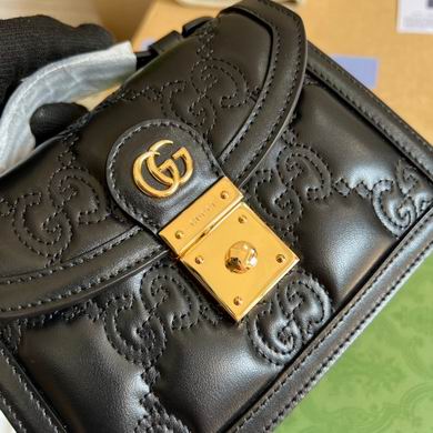 724499 18X13X6.5cm MP 3色 (4)