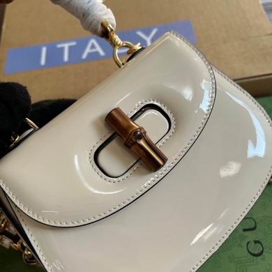 724641 17X12X7cm MP 3色 (22)