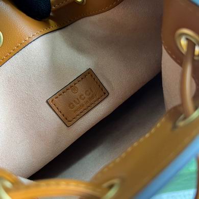 724667 19X30.5X6cm MP 3色 (18)