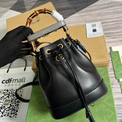 724667 19X30.5X6cm MP 3色 (4)