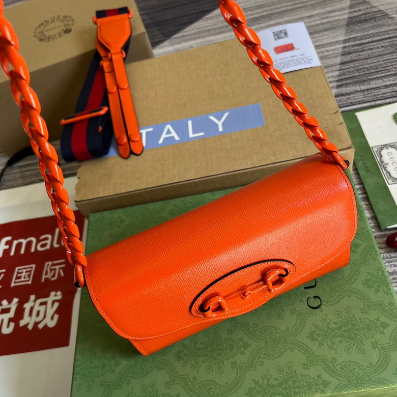 724713 20X12X5.5cm MP 4 (8)