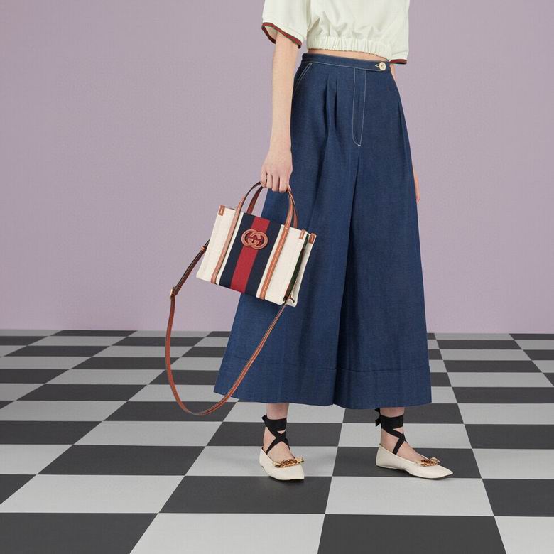 727735 22.5X18.5X11cm MP (4)