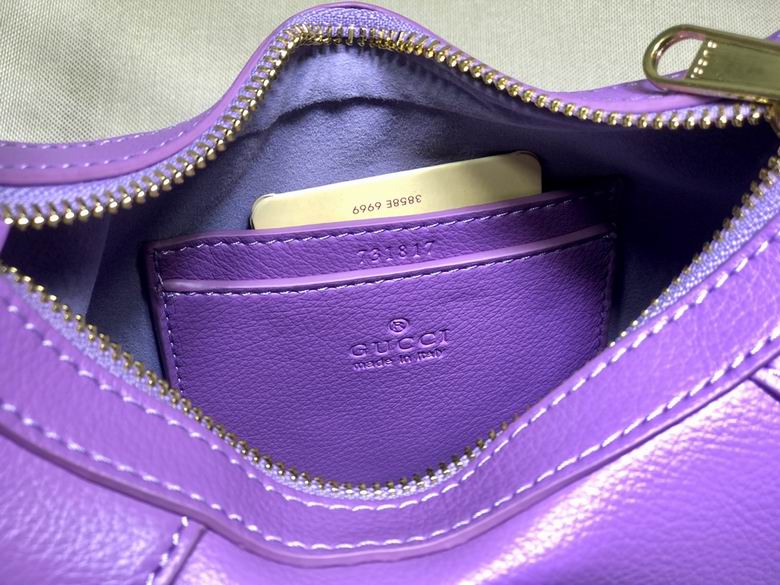 731817 25X19X7cm DF (9)