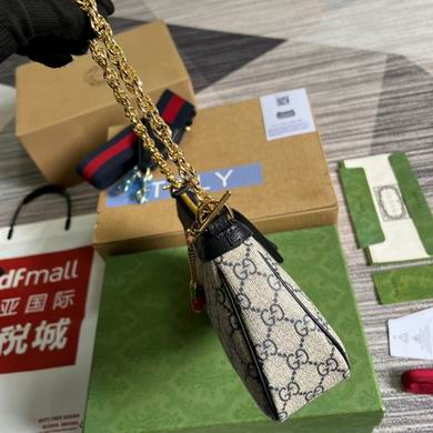 735132 25X15.5X6cm MP 3色 (12)