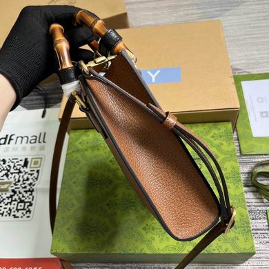 739079 15.5X19.5X6cm MP 4色 (30)