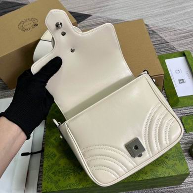 739681 18X15X8cm MP 3色 (15)