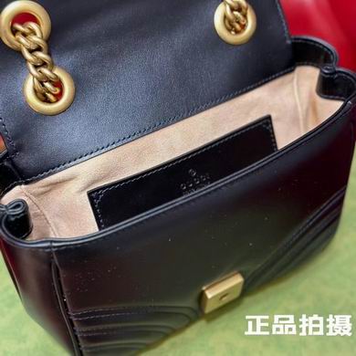 739682 18X13.5X8cm DF (8)