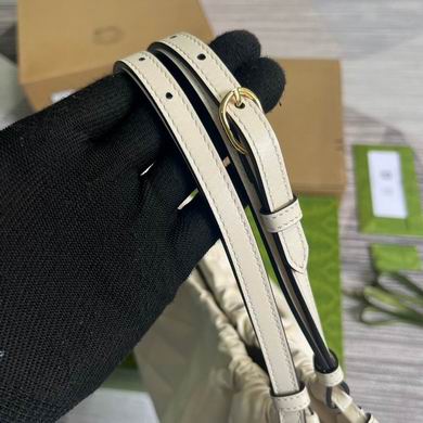 746210 43X28X8cm MP 3色 (18)