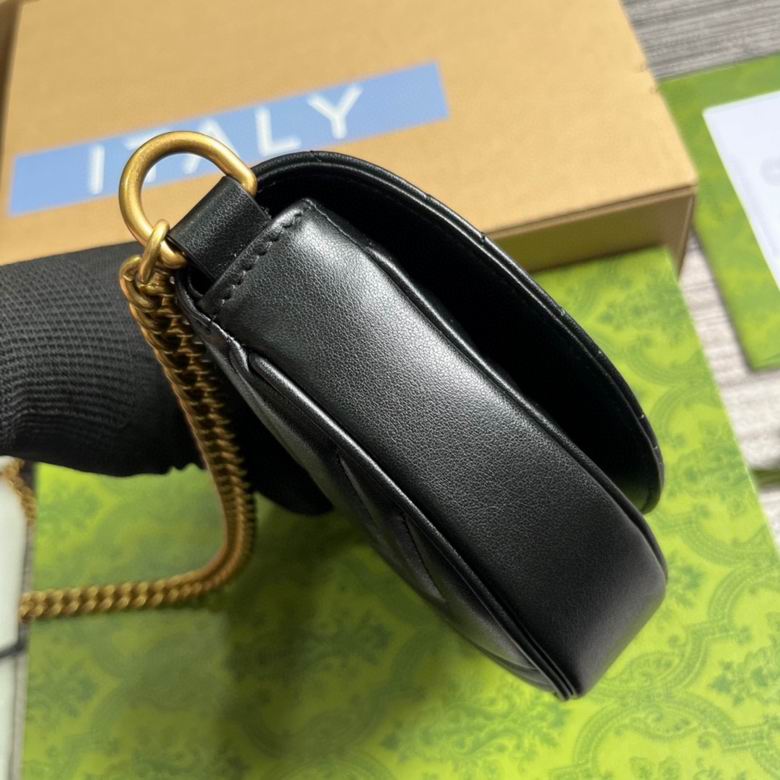 746431 20X14.5X4cm MP 5 (3)