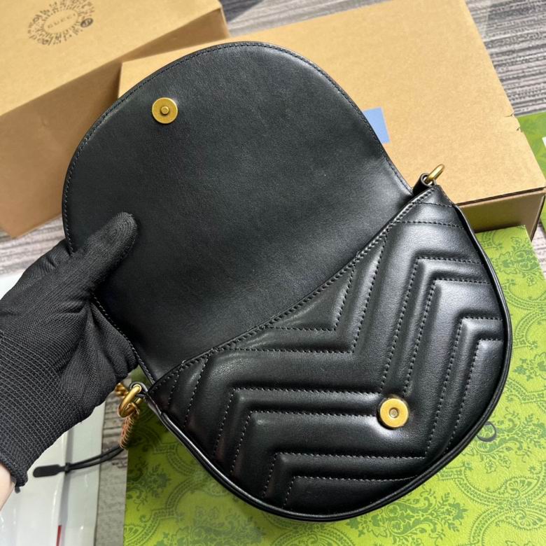 746431 20X14.5X4cm MP 5 (8)