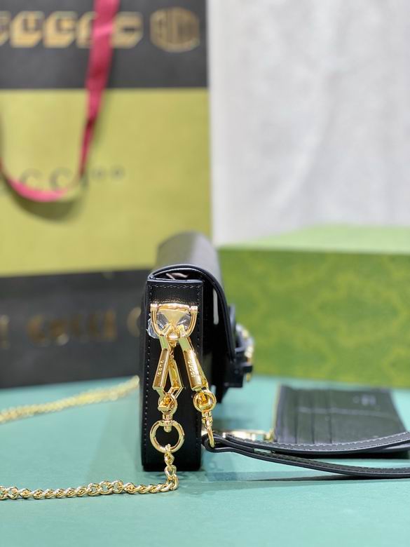 752002 21.6X12.4X3cm DF (3)