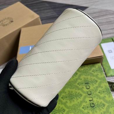 760170 10X18.5X10cm MP 4色 (24)