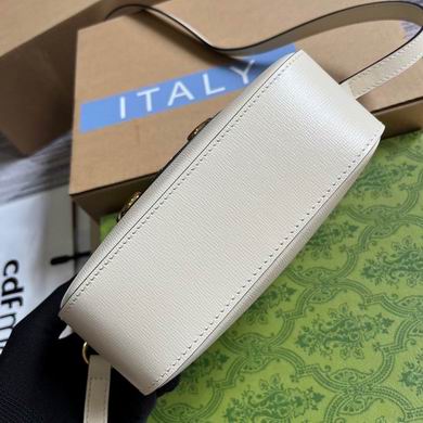 760196 20X13X6cm MP 4色 (14)