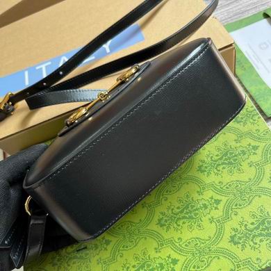 760196 20X13X6cm MP 4色 (31)