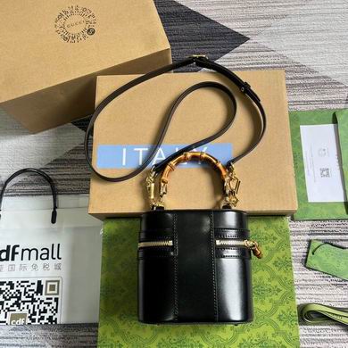 760200 15.5X13.5X4cm MP 3色 (2)